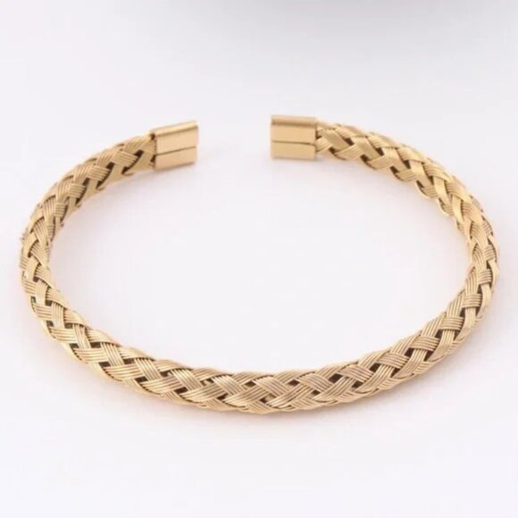 Julieta Braided Bracelet - Picture 2 of 4